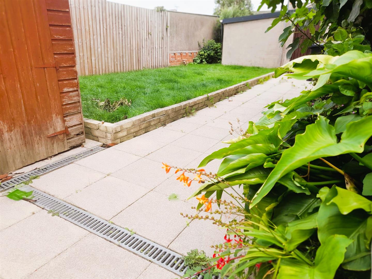 Marble Hall Road, Llanelli